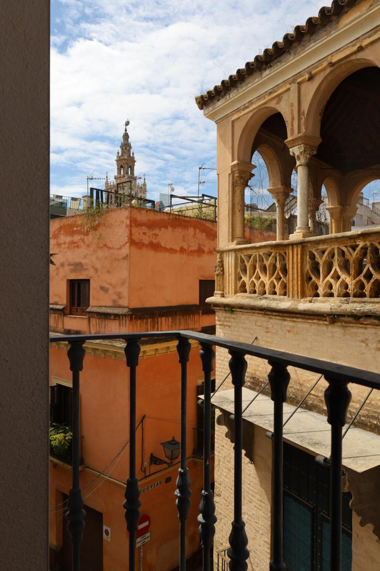 Guzman El Bueno Suites Sevilla Exterior foto